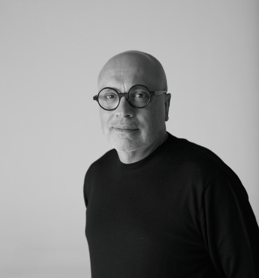 ARTHUR CASAS